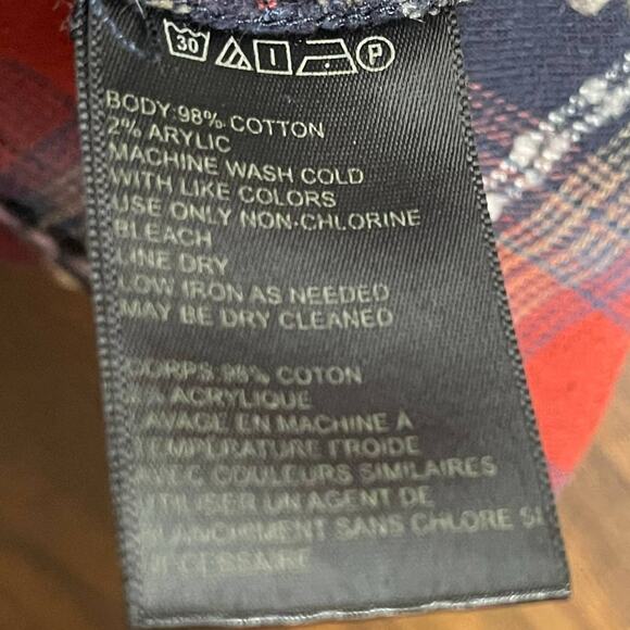 BDG Plaid Flannel & Yarn Textured Button-Up Shirt Red Soft Size Small Petite SP - Picture 9 of 9